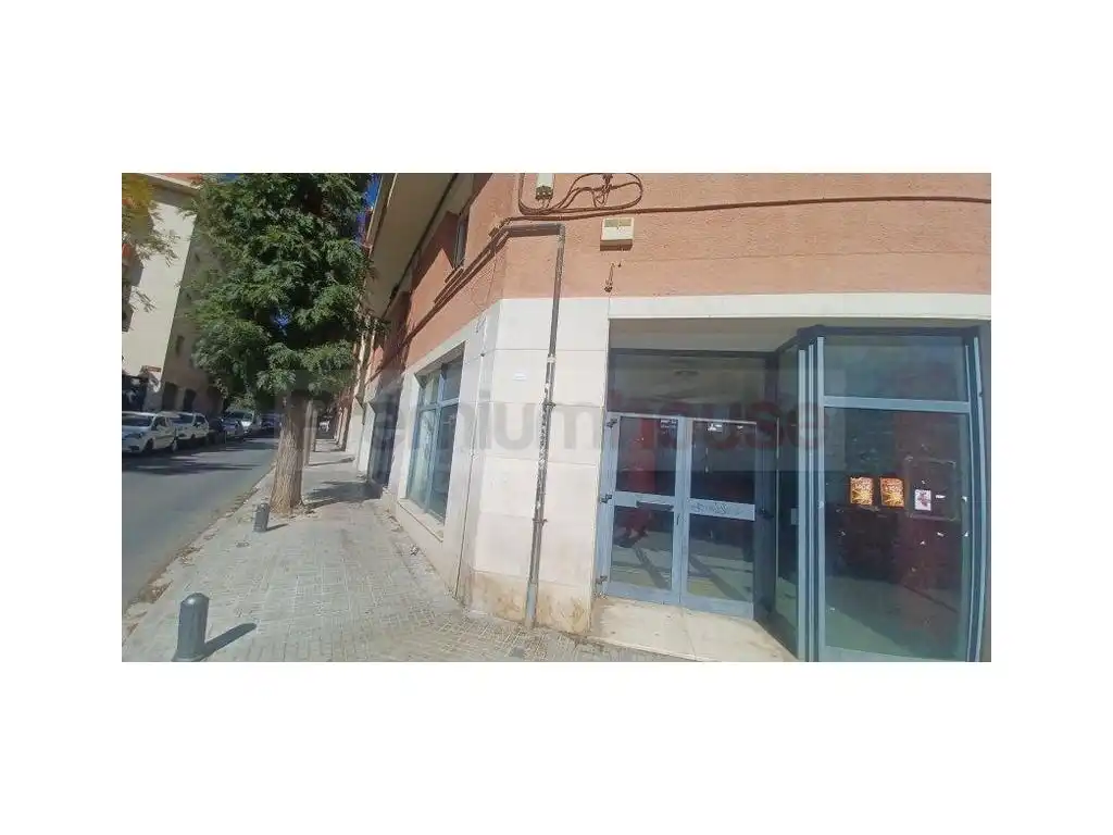 Locale commerciale in vendita a Calle Sant Antoni Maria Claret