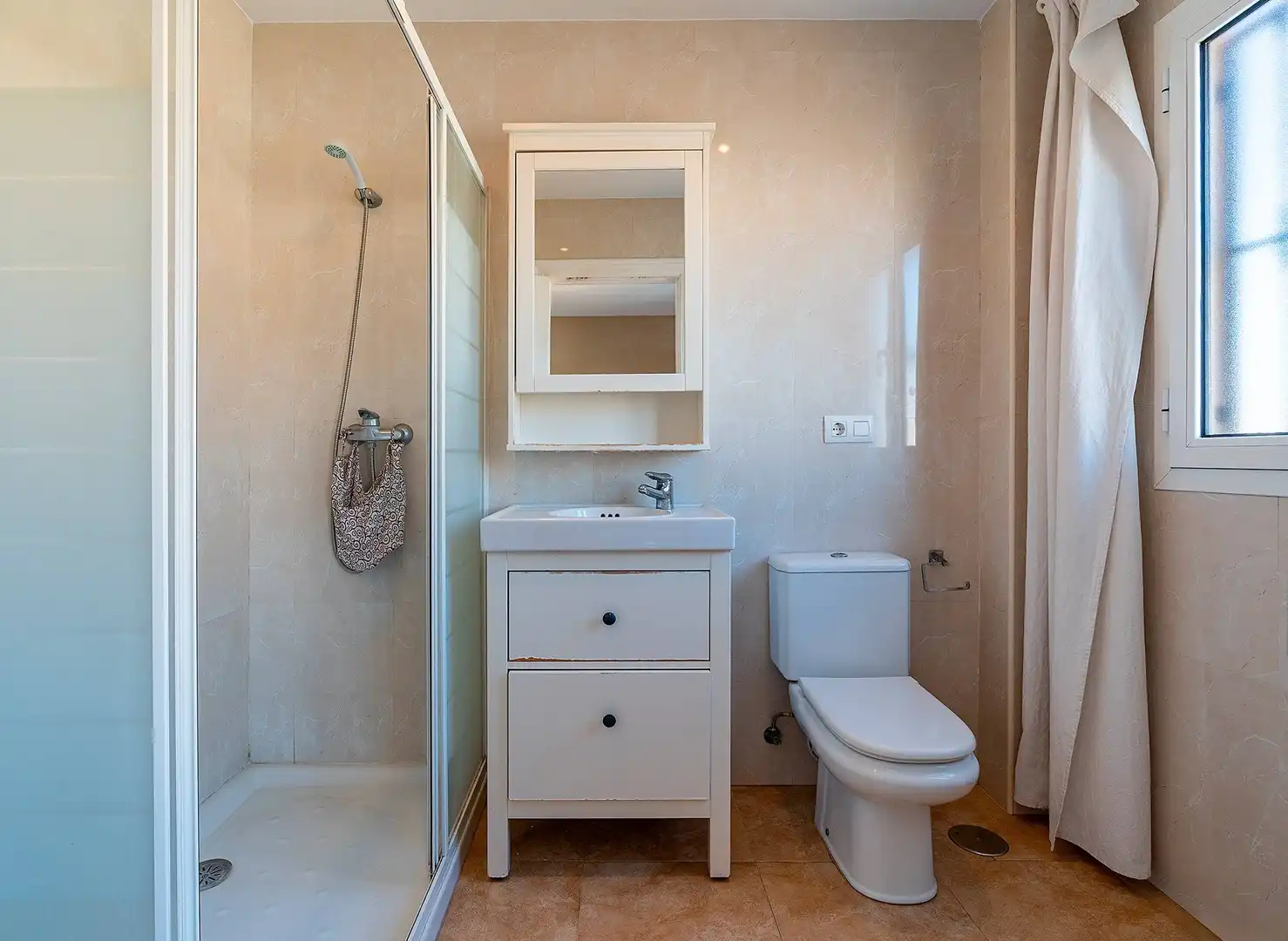Bathroom of Detached homes for sale in Pechina, Almería