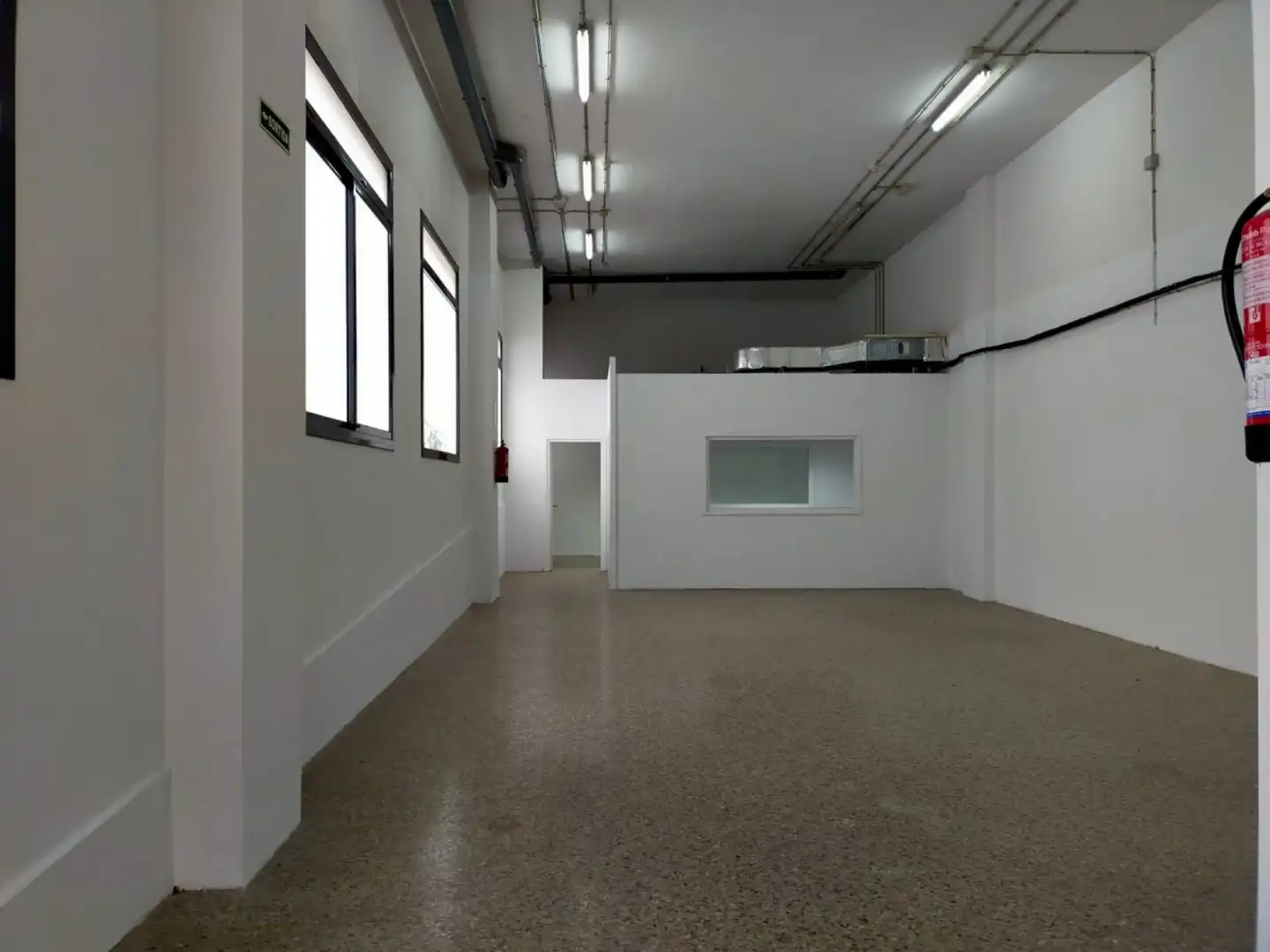 Industrial buildings for rent in Mataró  with Heating