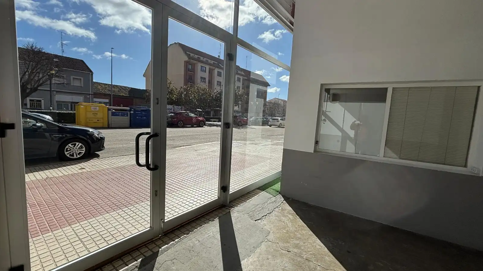 Local comercial de lloguer a Avenida el Ferial, imagen 2