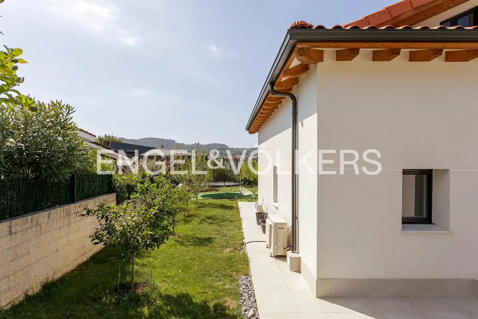 Casa con jardín en venta en Gorliz, imagen 3