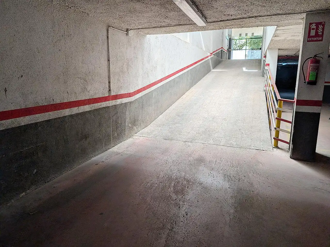 Aparcament de Pis en venda en Ulldecona amb Balcó