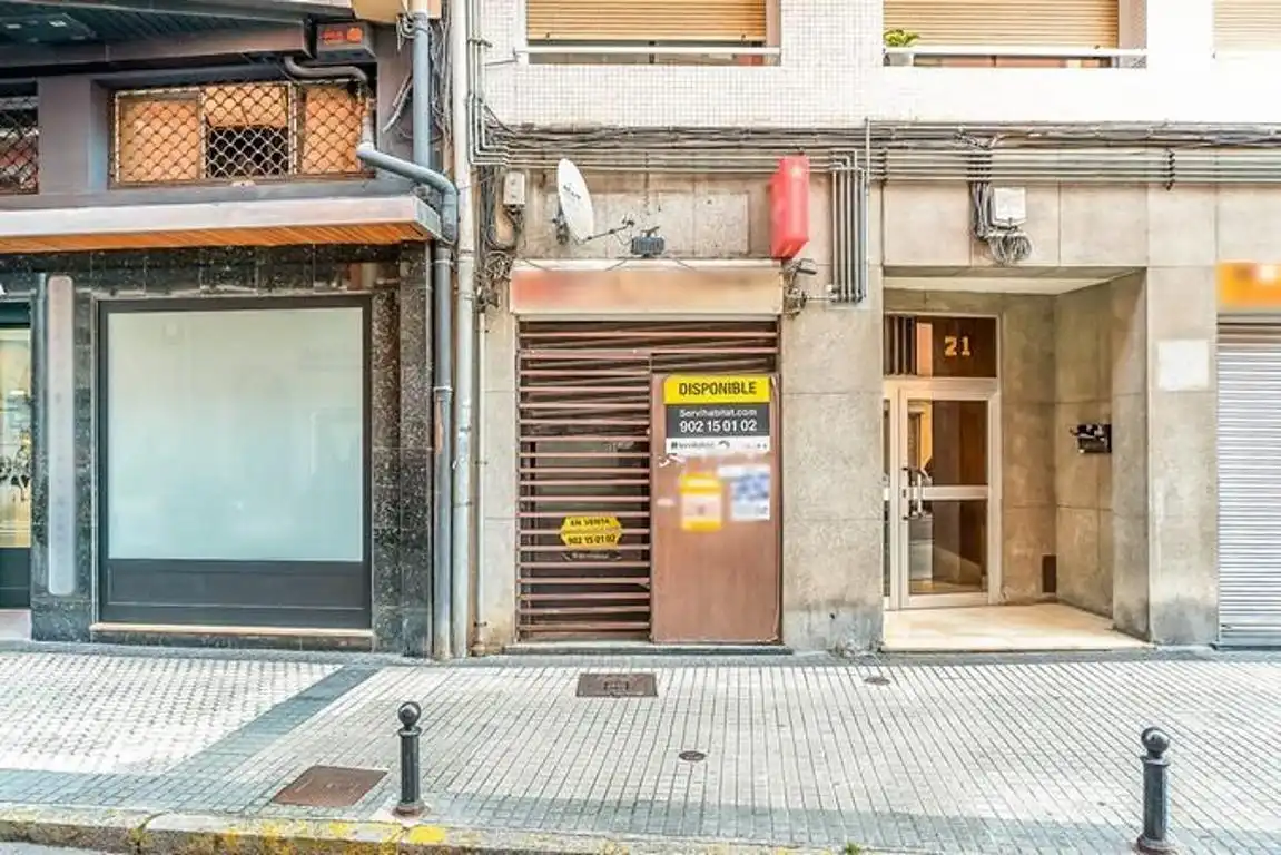 Local comercial en venda a Calle ESCALANTEGUI 21, imagen 3
