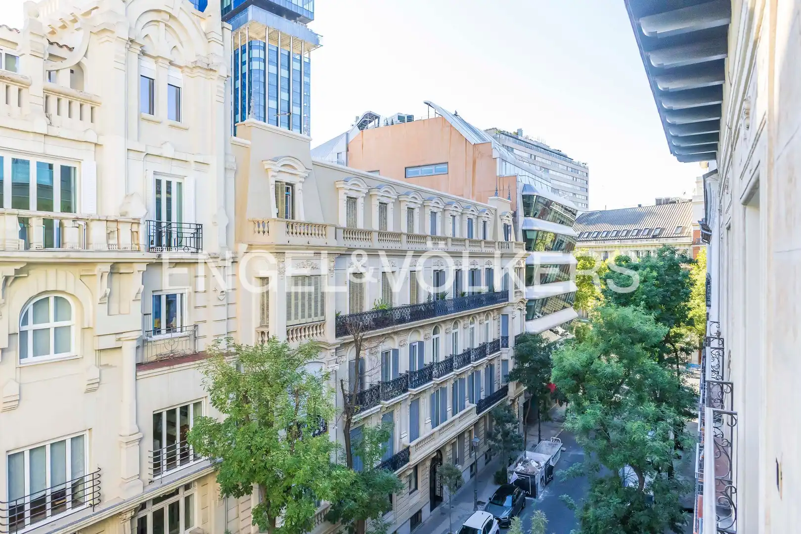2 hab, 104m² en Almagro, Chamberí, Madrid - Image 4