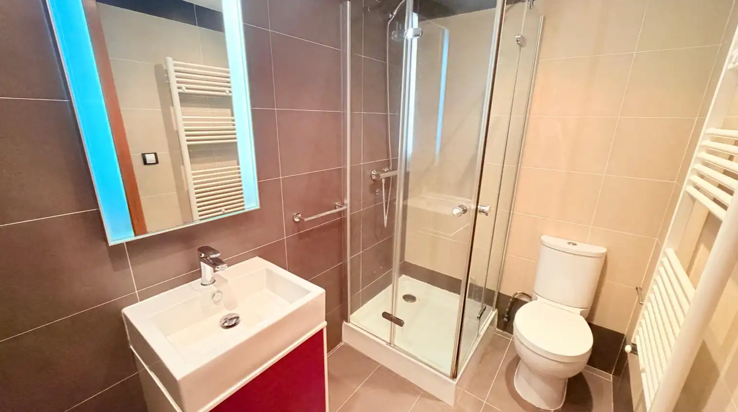 Baño de Piso de alquiler en Nigrán con Amueblado