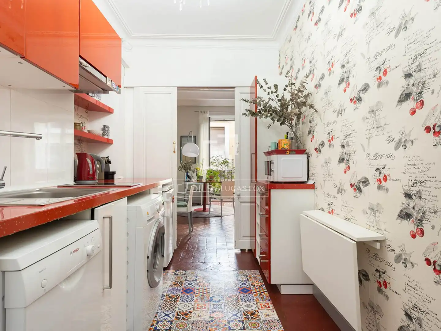 Kitchen of Flat for sale in Barcelona  with Air Conditioner, Terrace and Balcony