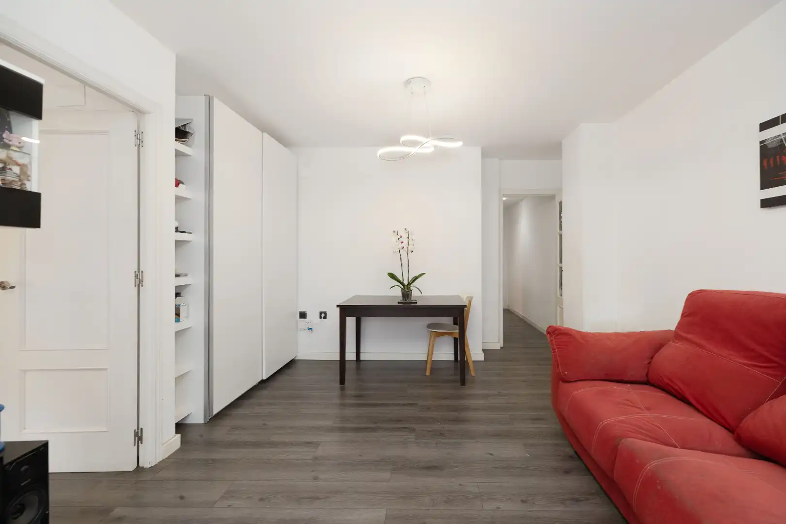 Living room of Flat for sale in Málaga  with Air Conditioner, Furnished and Balcony