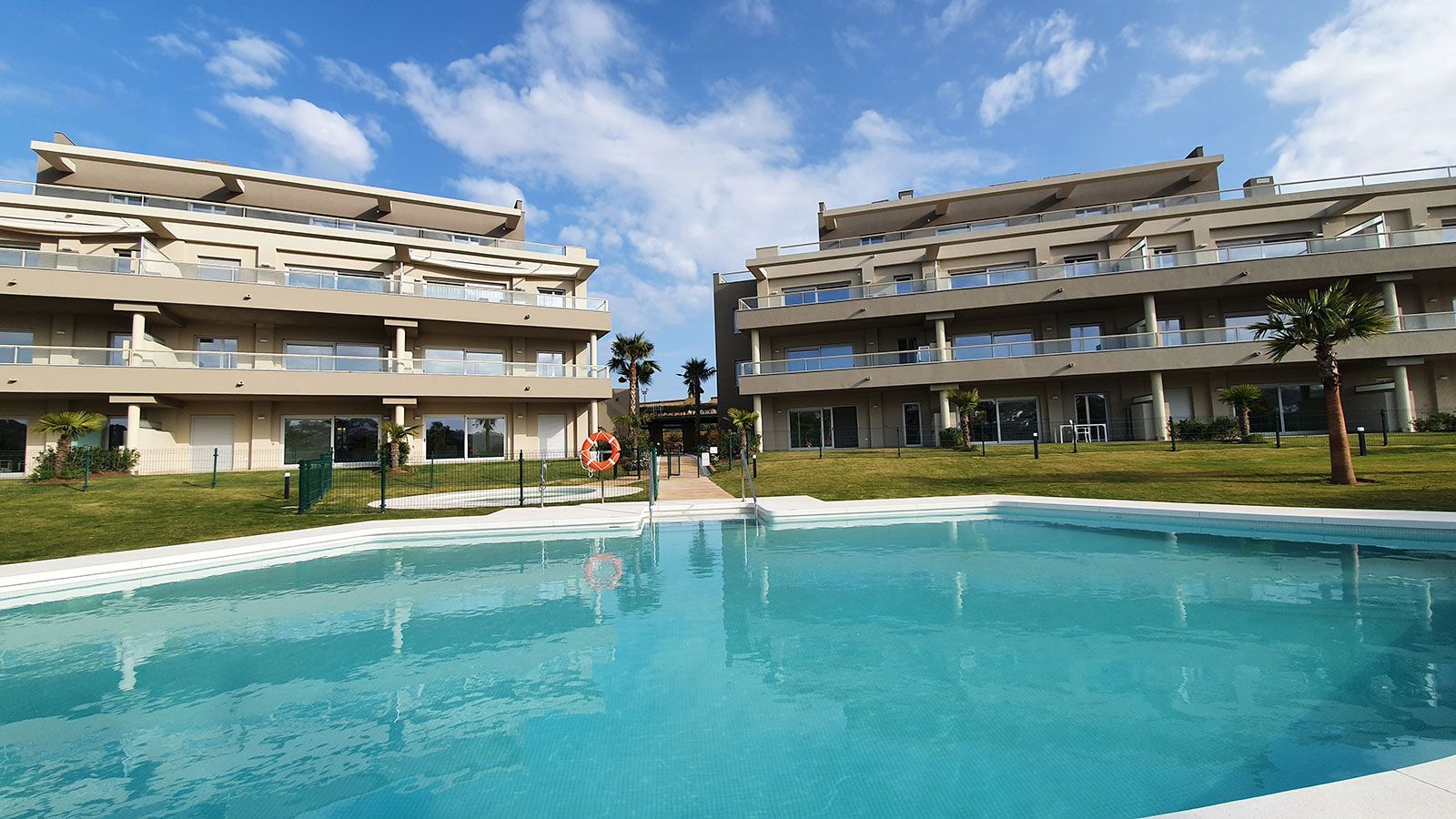 Exterior view of Attic for sale in Mijas  with Air Conditioner, Terrace and Furnished