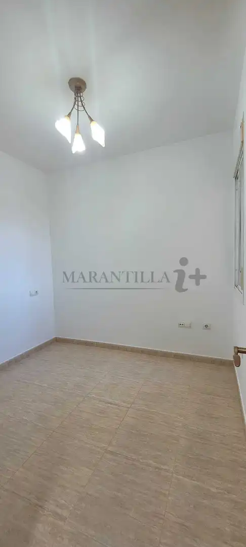 Bedroom of Flat for sale in Lepe  with Air Conditioner, Terrace and Washing machine