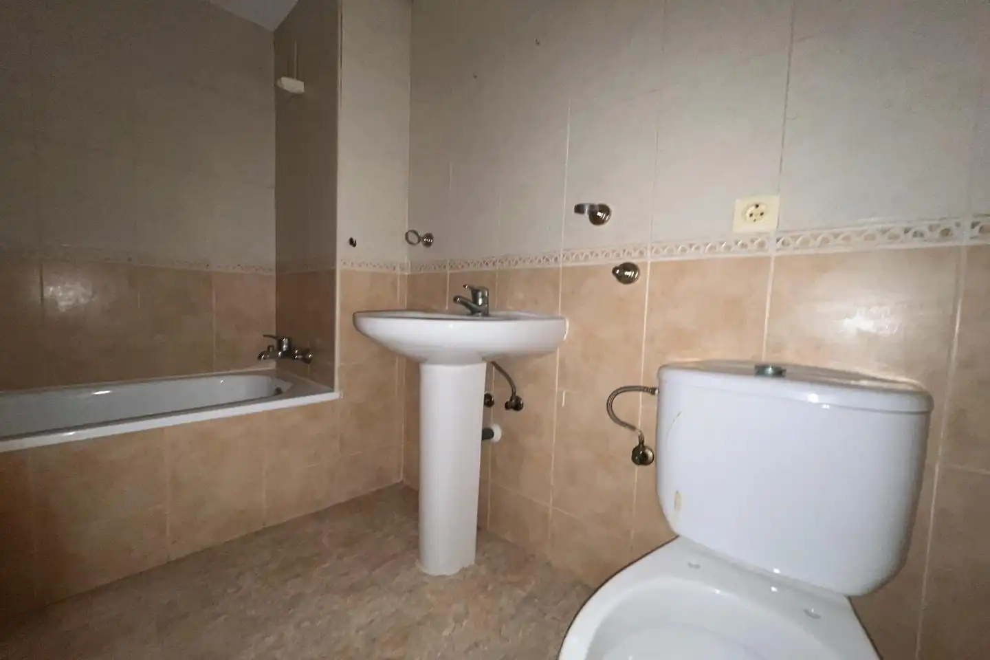 Baño de Apartamento en venta en Villajoyosa / La Vila Joiosa con Terraza y Alarma