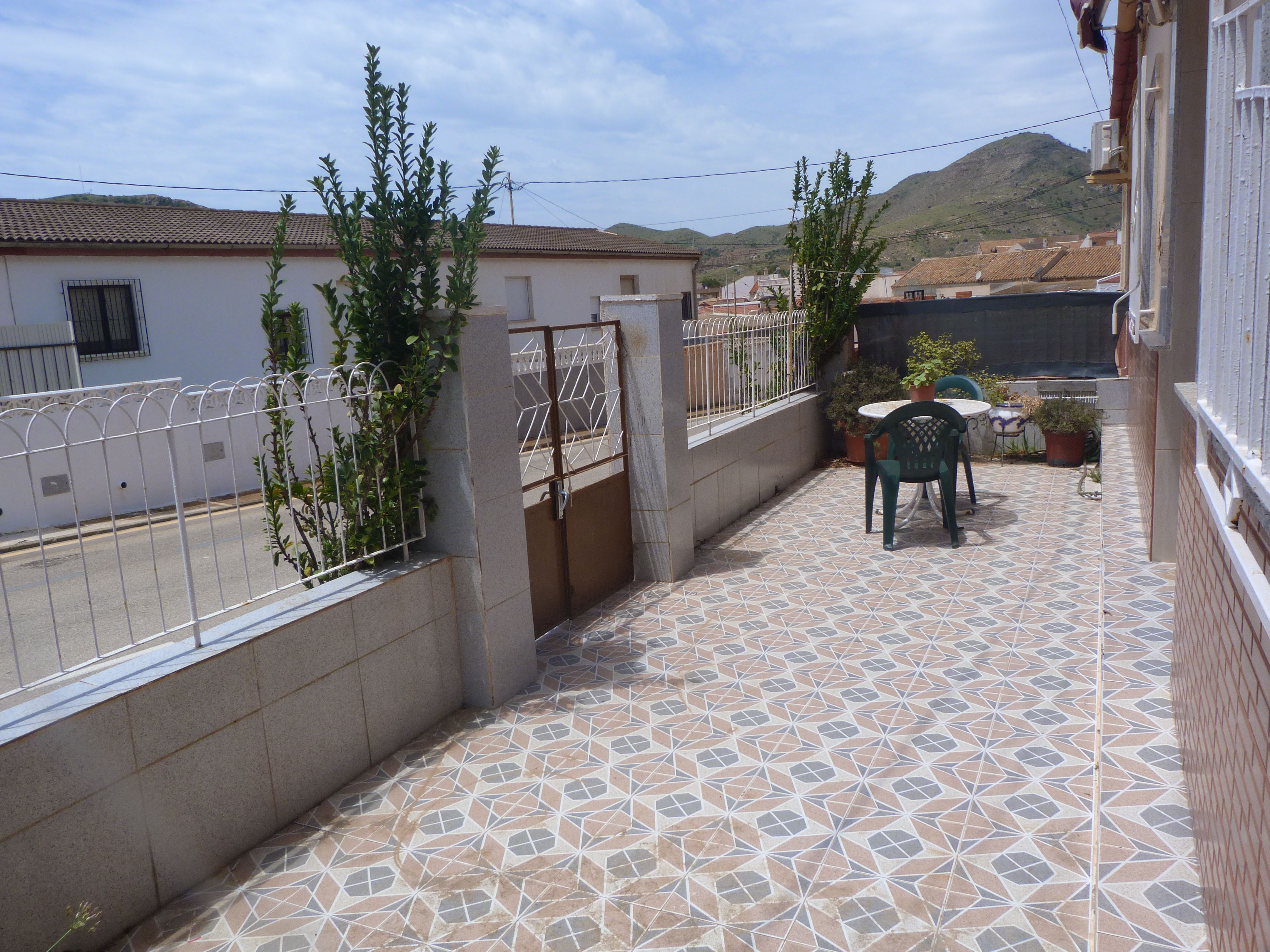 Vista exterior de Casa o xalet en venda en La Unión amb Calefacció i Terrassa
