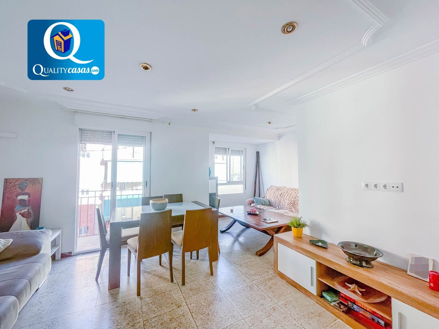 Vista exterior de Apartamento en venta en Elche / Elx con Aire acondicionado, Trastero y Balcón