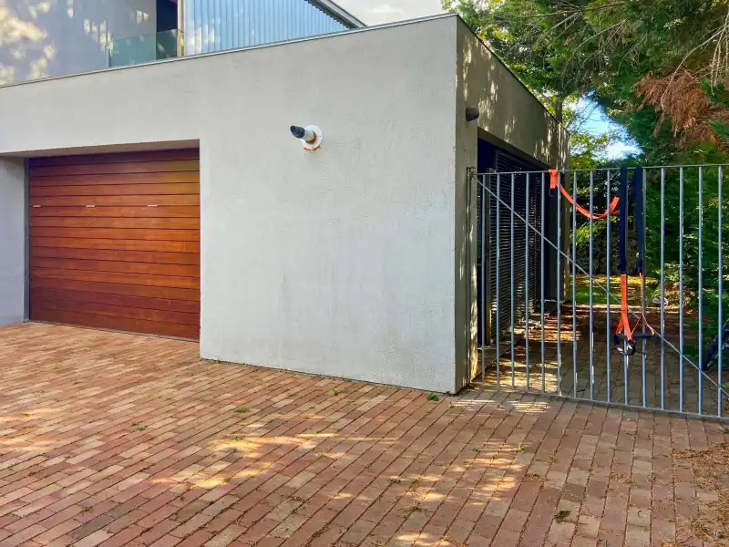 Houses for sale in N/A, Centre