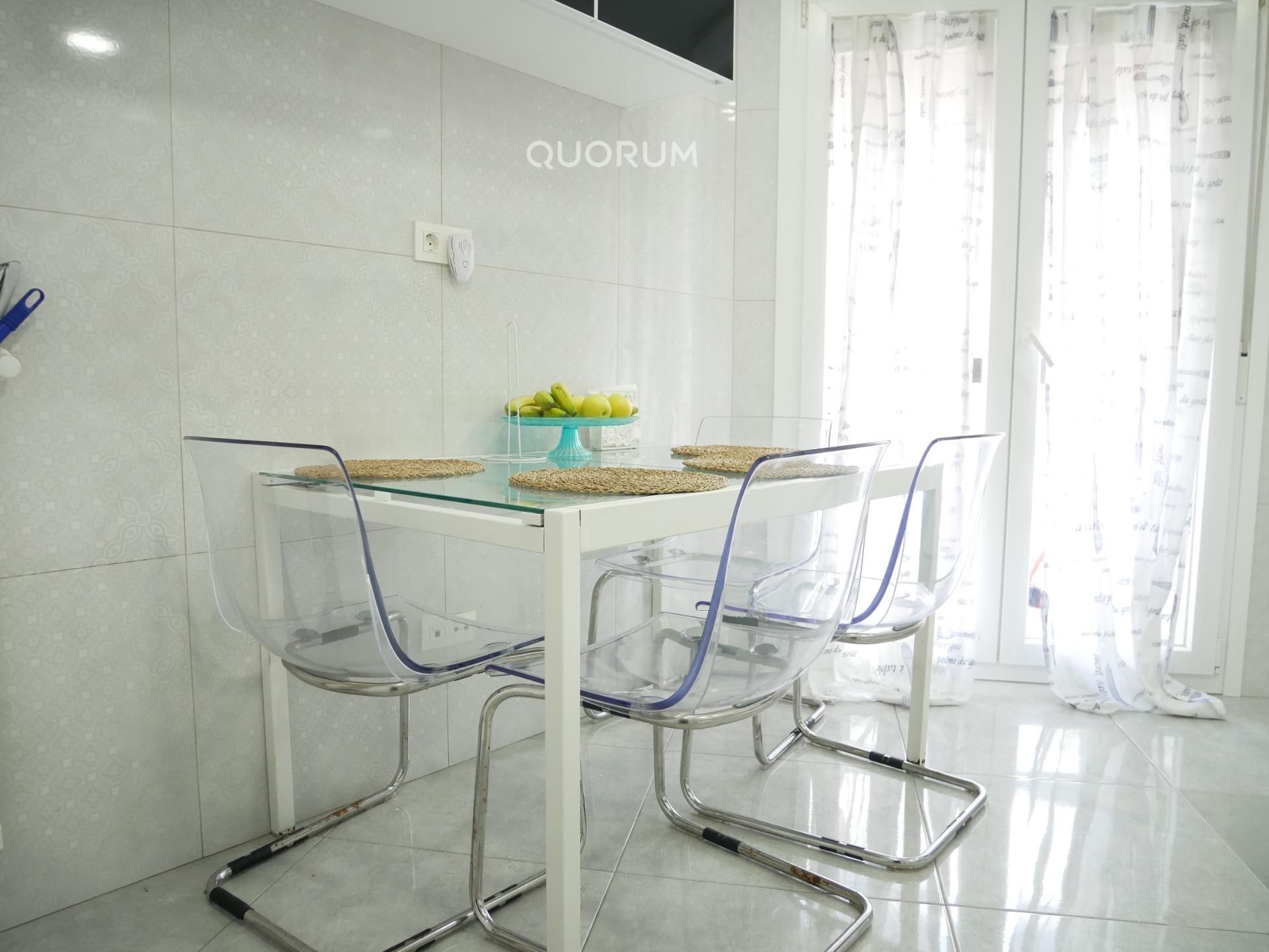 Dining room of Flat for sale in Bilbao   with Storage room and Balcony