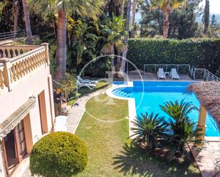 Jardí de Casa o xalet de lloguer en Bunyola amb Aire condicionat, Terrassa i Piscina