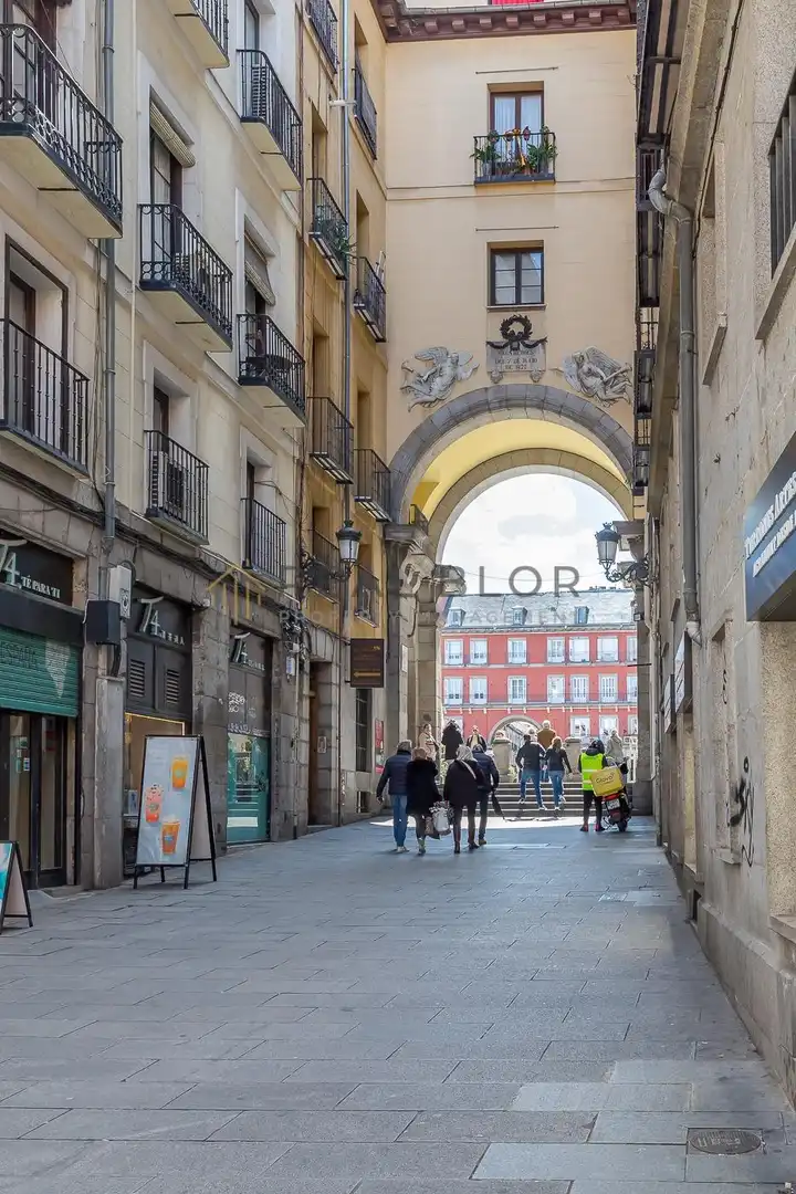 Vista exterior de Piso en venta en Madrid con Aire acondicionado, Calefacción y Amueblado