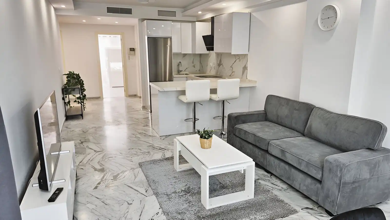 Planta baja en venta en Bahía de Marbella