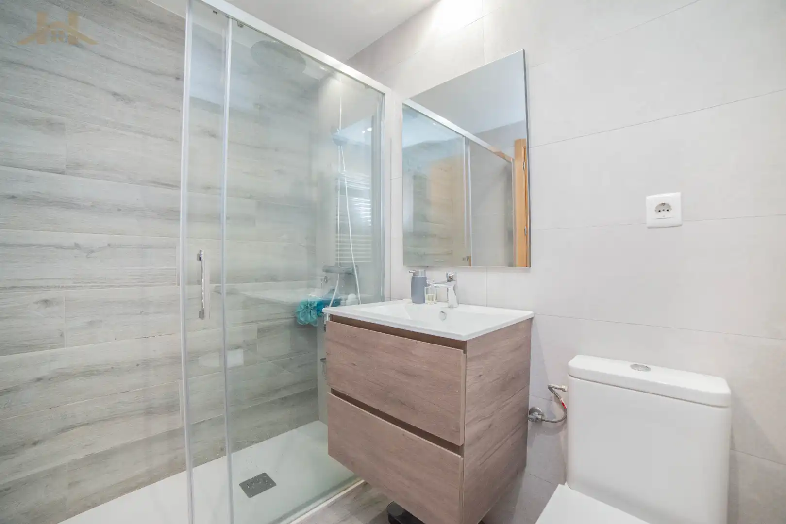 Baño de Piso en venta en Boadilla del Monte con Aire acondicionado, Calefacción y Trastero