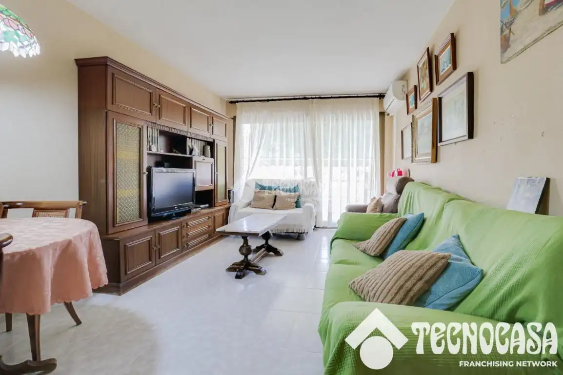 Sala de estar de Piso en venta en Premià de Mar con Balcón
