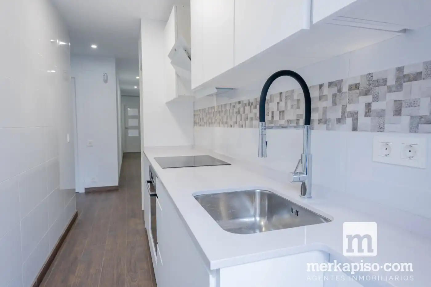 Flat for sale in Centre, imagen 2