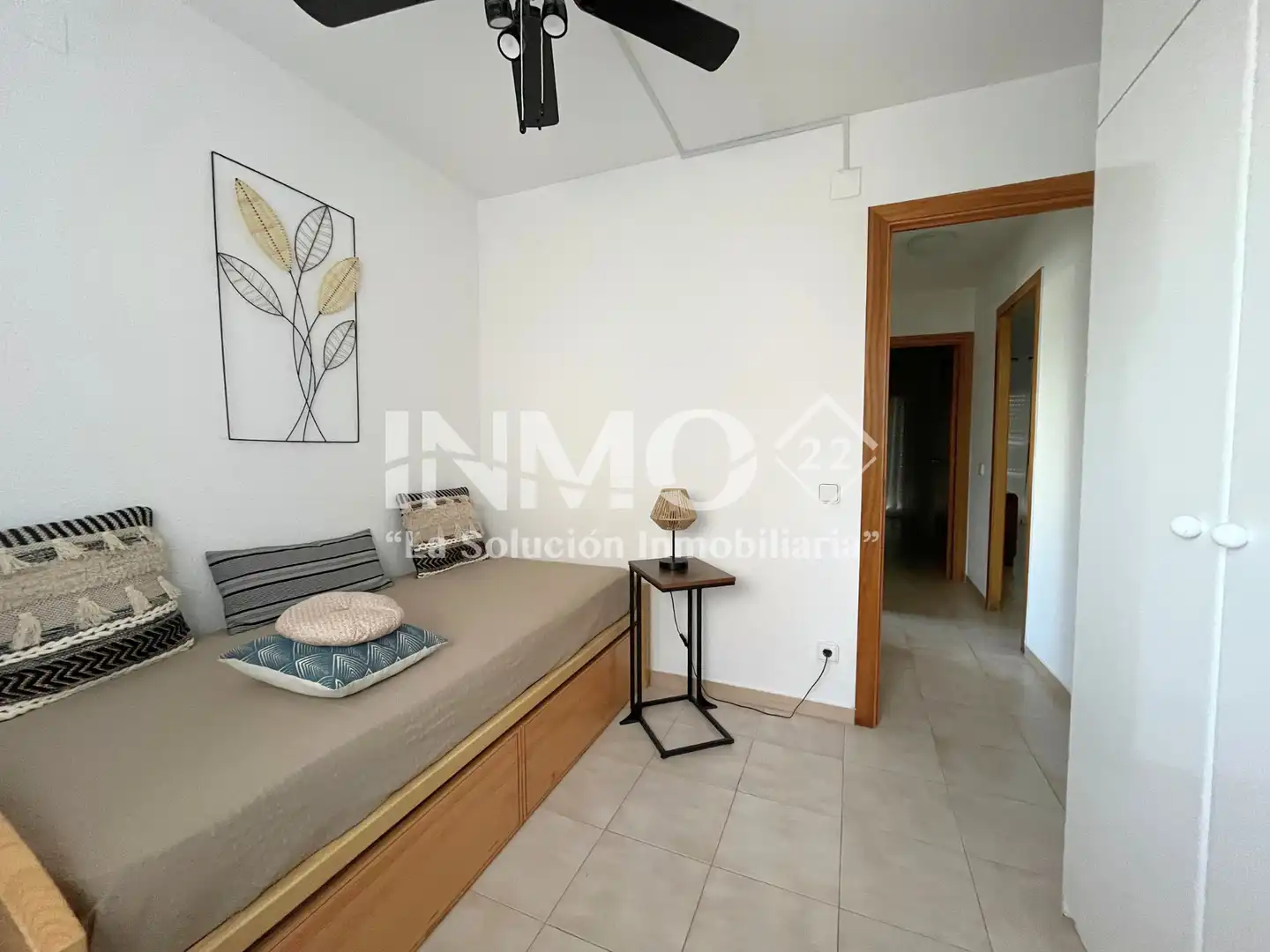Dormitori de Apartament en venda en Cambrils amb Aire condicionat, Terrassa i Moblat