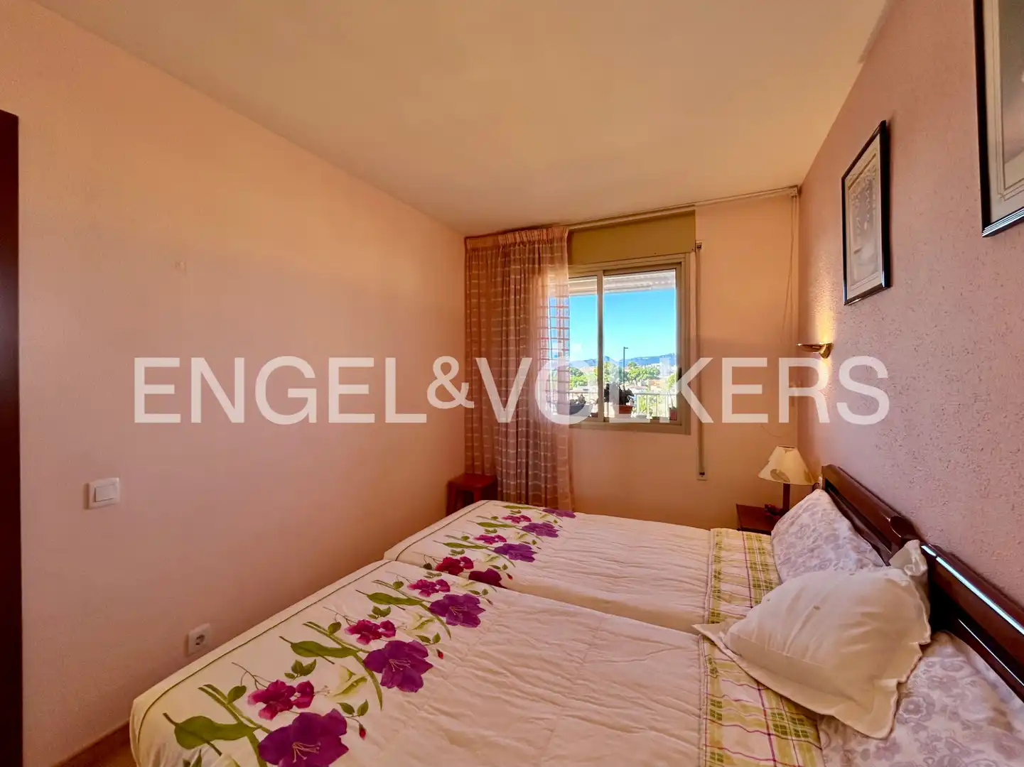 Bedroom of Attic for sale in Cambrils  with Air Conditioner, Heating and Terrace