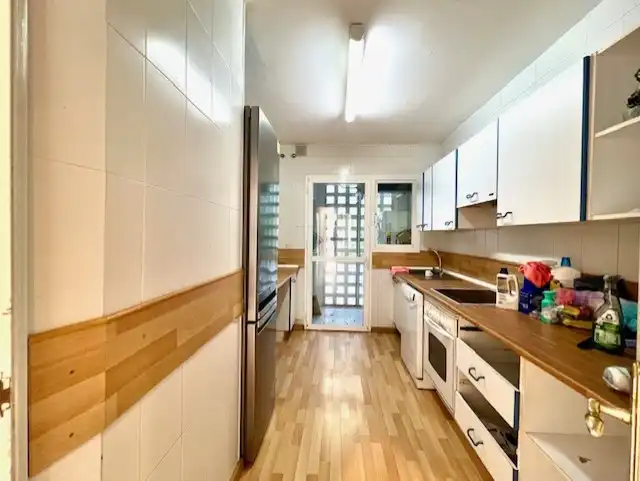 Cocina de Piso en venta en Marbella con Aire acondicionado, Jardín privado y Terraza