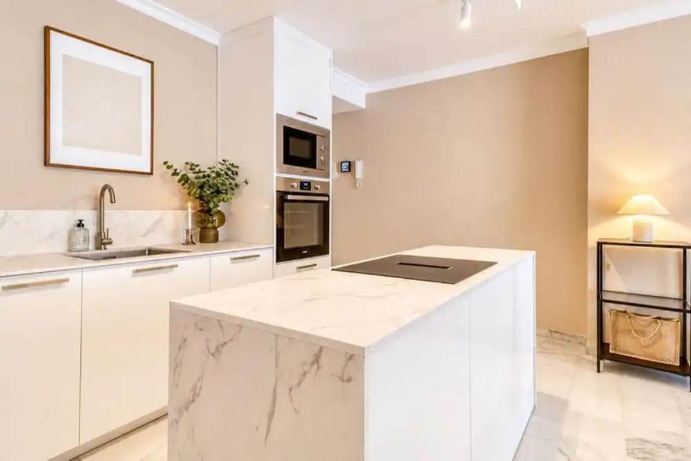 Apartment mit Pool zum Verkauf in Nueva Andalucía, imagen 3