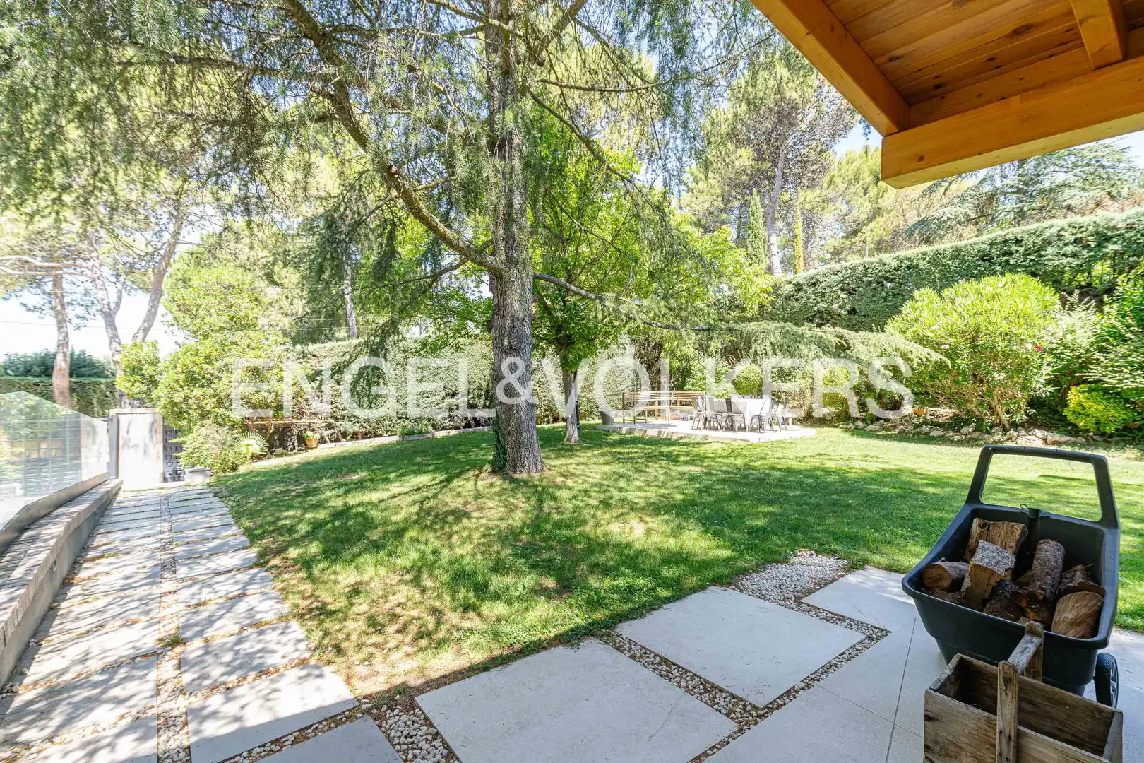Jardín de Casa o chalet en venta en Boadilla del Monte con Aire acondicionado, Calefacción y Jardín privado