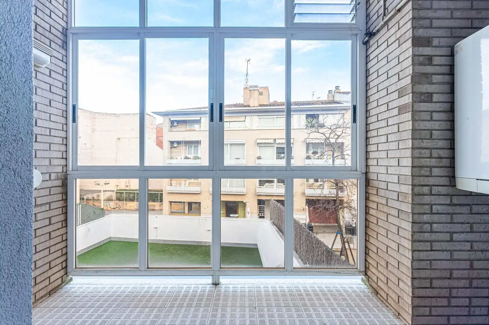 Vista exterior de Ático en venta en Terrassa con Aire acondicionado, Terraza y Trastero