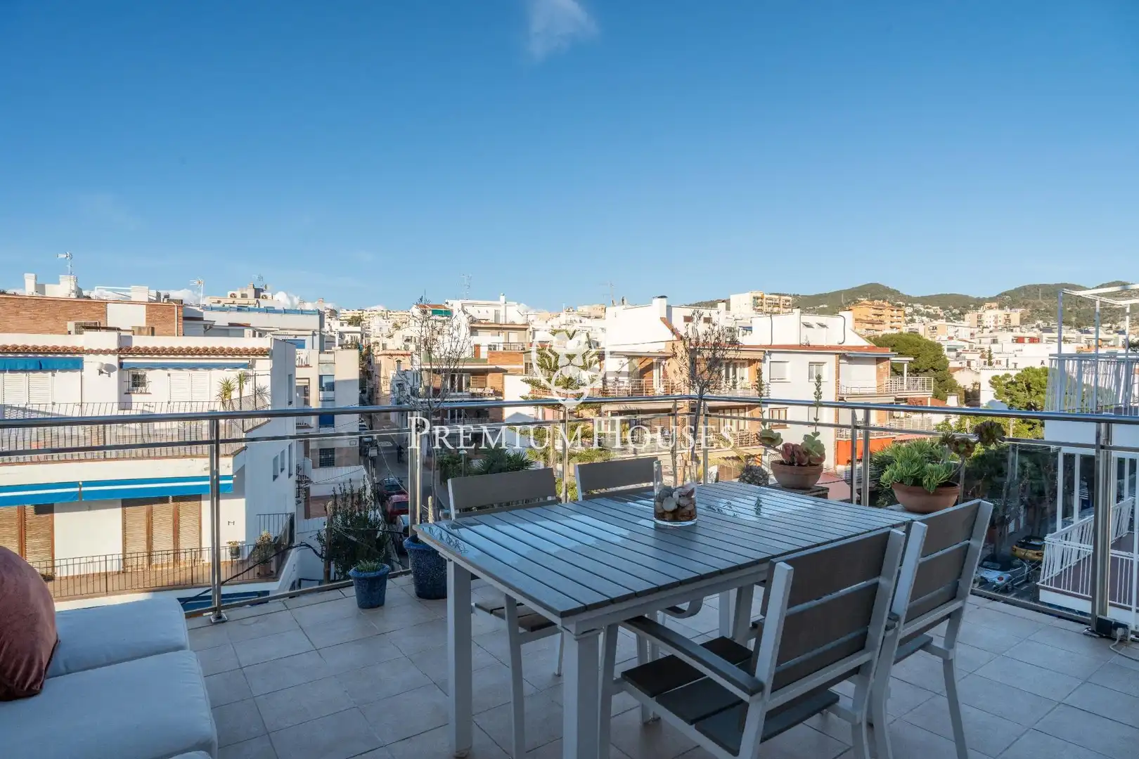 Attique avec ascenseur à vendre à Carrer de Joan Maragall