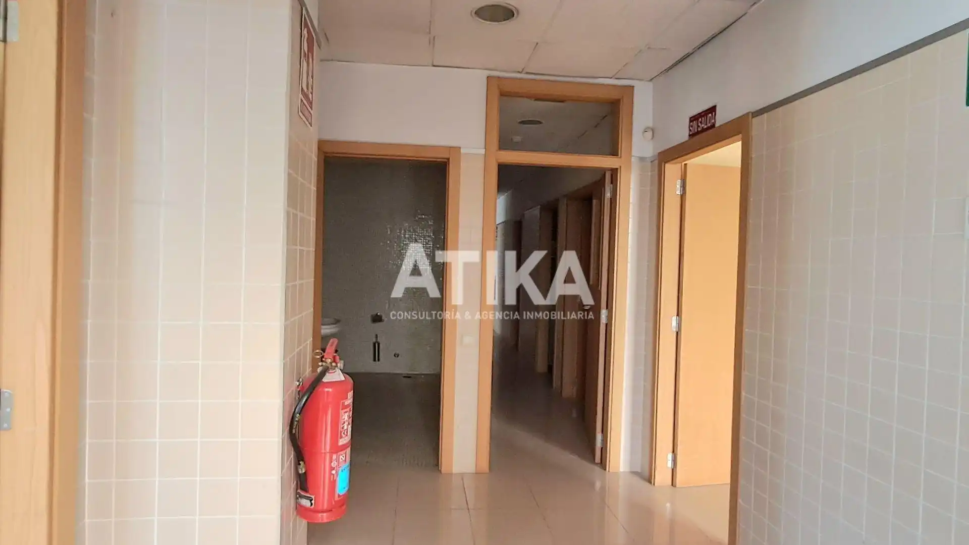 Business premises to rent in Sant Josep - Zona Hospital, imagen 10