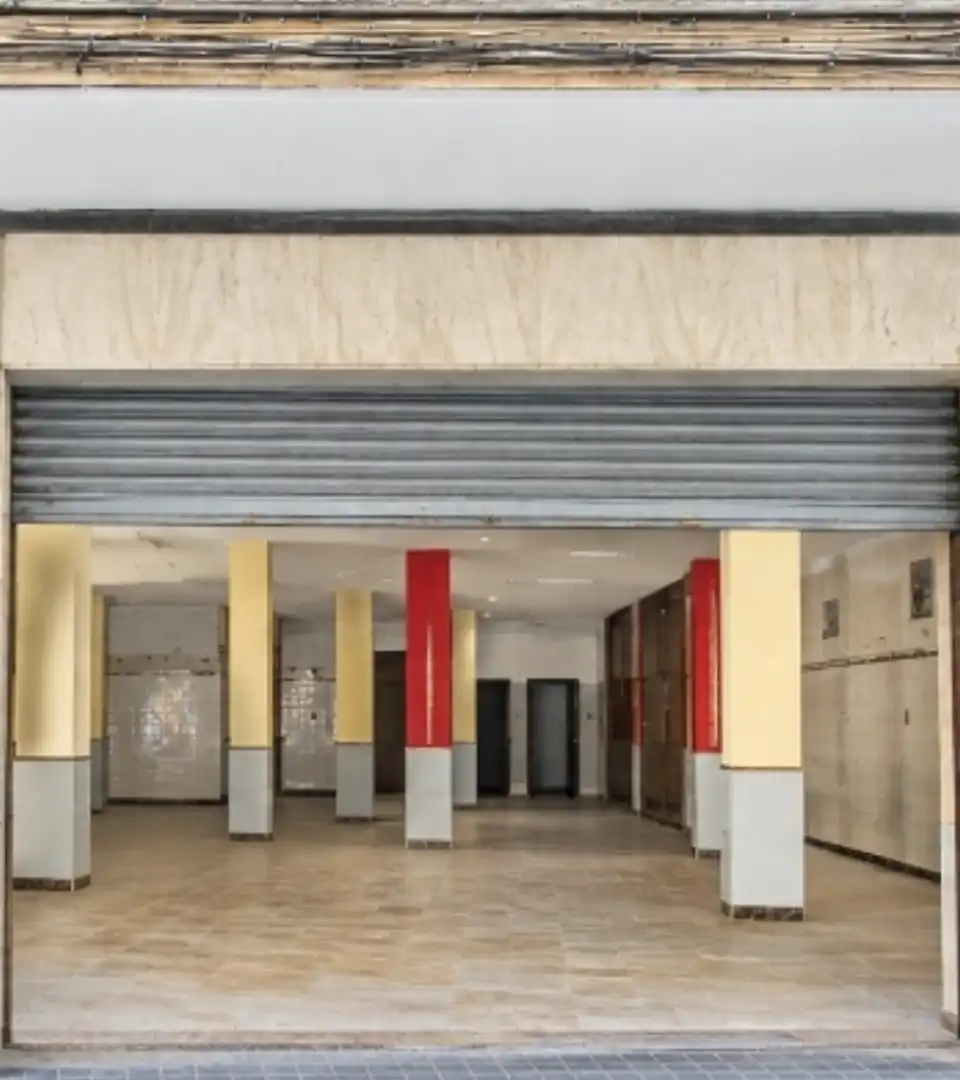 Local comercial en venta en Calle Arango, imagen 2
