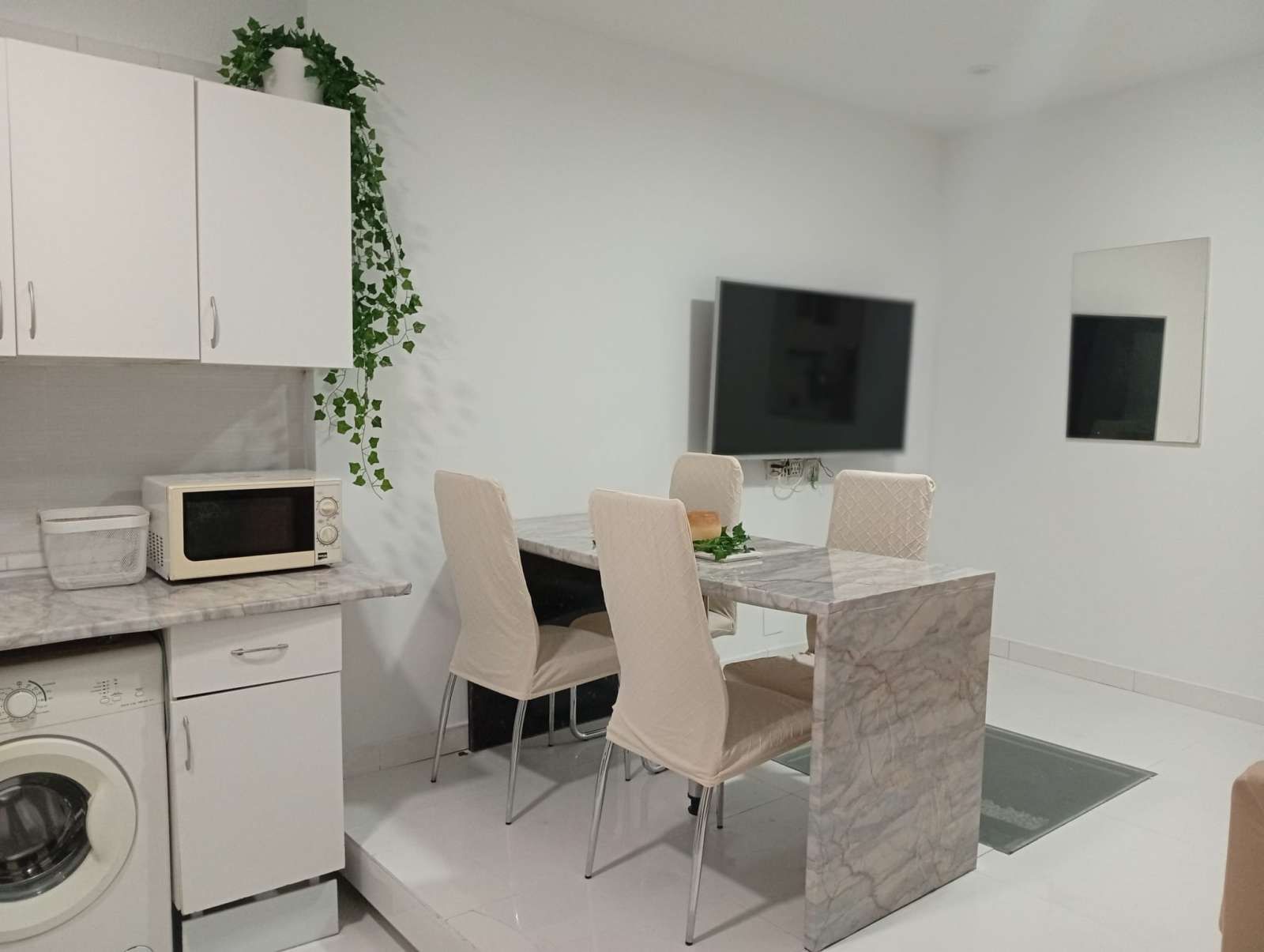 Kitchen of Apartment to share in  Madrid Capital  with Air Conditioner, Heating and Terrace