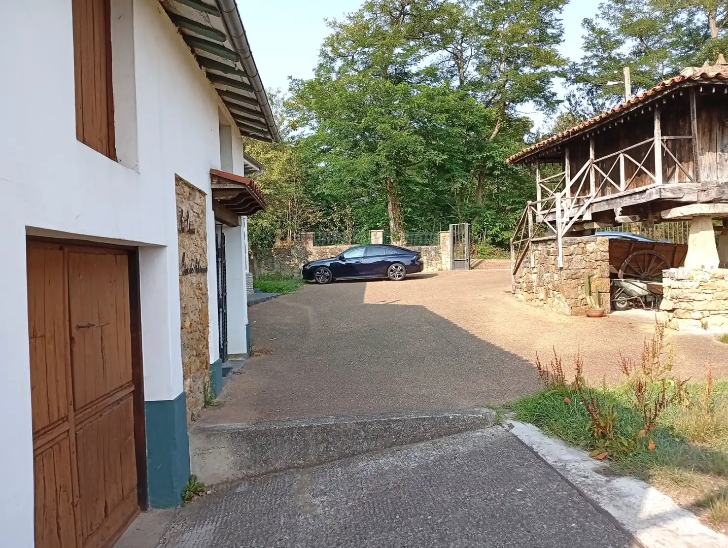 Parking of Country homes for sale in Siero  with Heating, Private garden and Parquet flooring