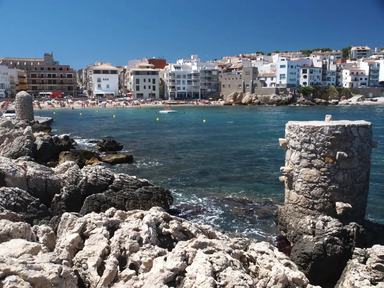 Exterior view of Flat for sale in L'Escala  with Private garden, Terrace and Furnished