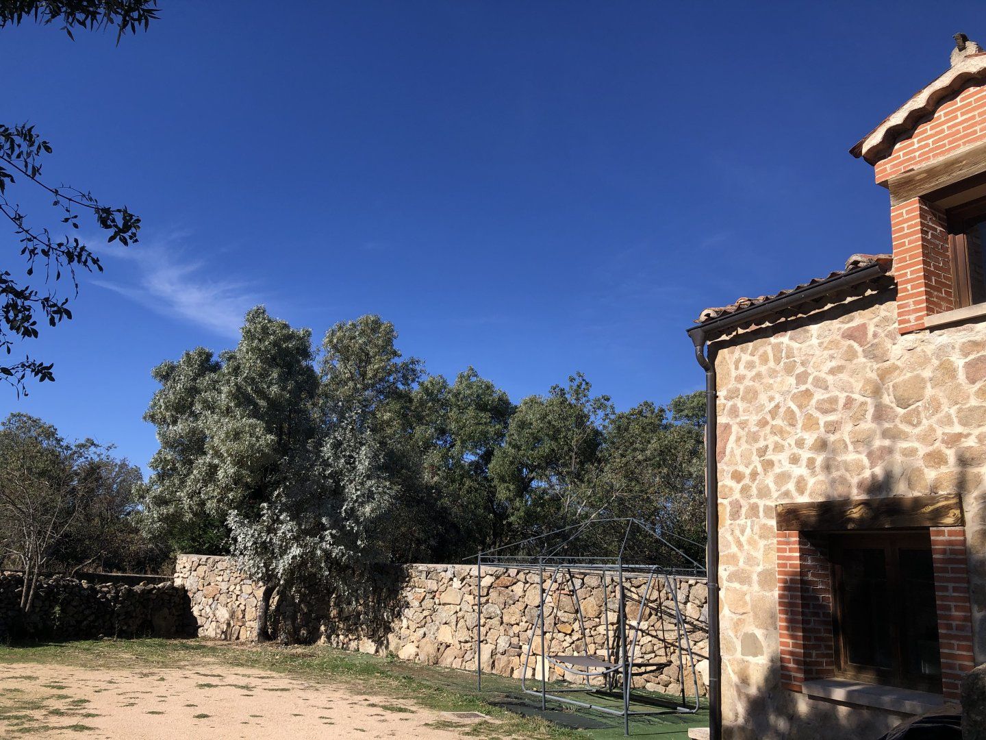 Vista exterior de Casa o xalet en venda en Turégano amb Aire condicionat, Calefacció i Terrassa