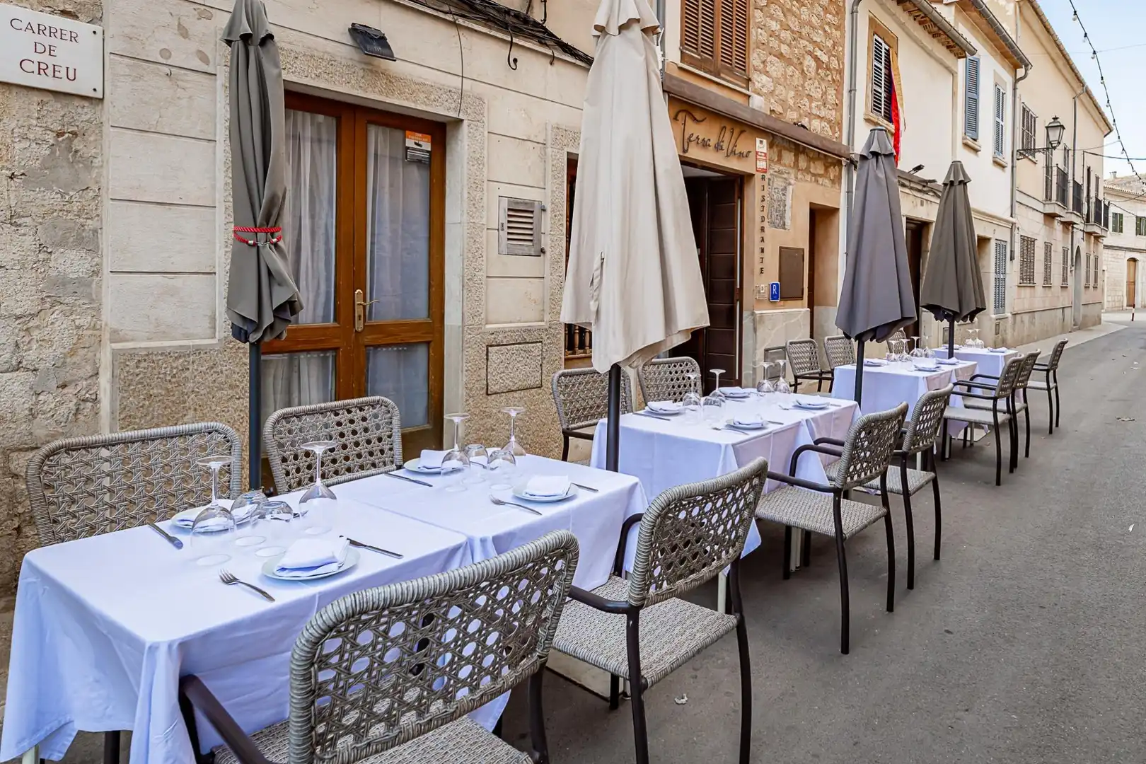 Commercial properties for rent in Binissalem  with Air Conditioner and Furnished
