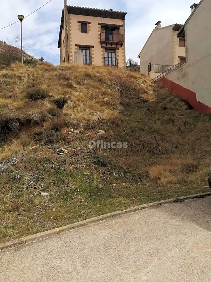 Terreni e lotti in vendita a Linares de Mora, imagen 3