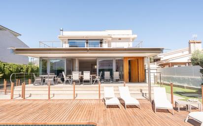 Terrassa de Casa o xalet en venda en Benicasim / Benicàssim amb Aire condicionat, Terrassa i Piscina