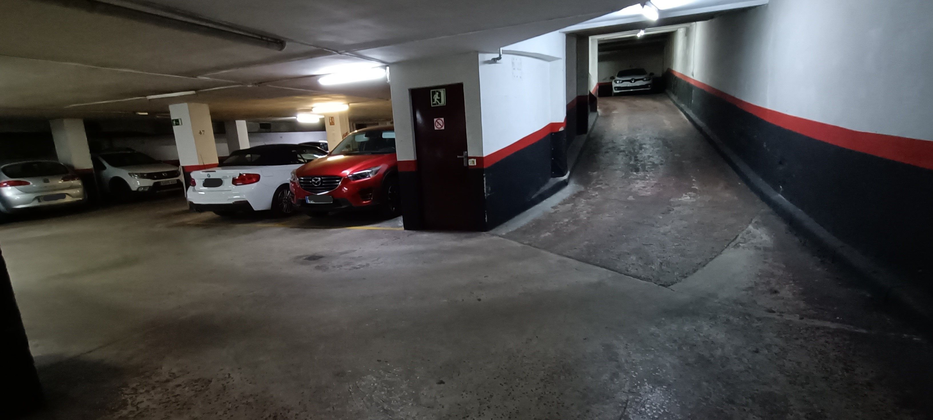 Garage to rent in Carrer de Vèlia, 22, Vilapicina i la Torre Llobeta