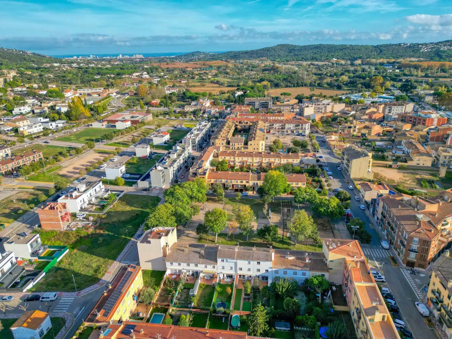 Vista exterior de Casa adosada en venta en Santa Cristina d'Aro con Calefacción, Jardín privado y Terraza