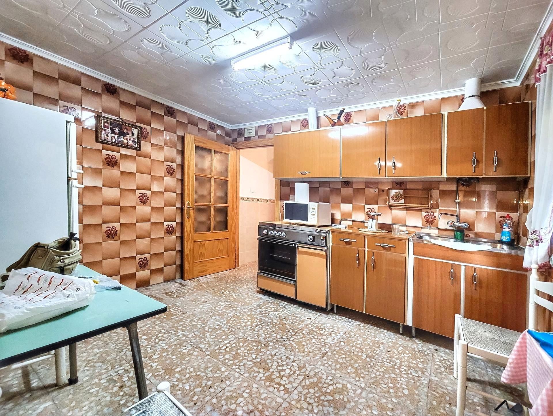 Kitchen of House or chalet for sale in Puertollano  with Storage room, Furnished and Internet