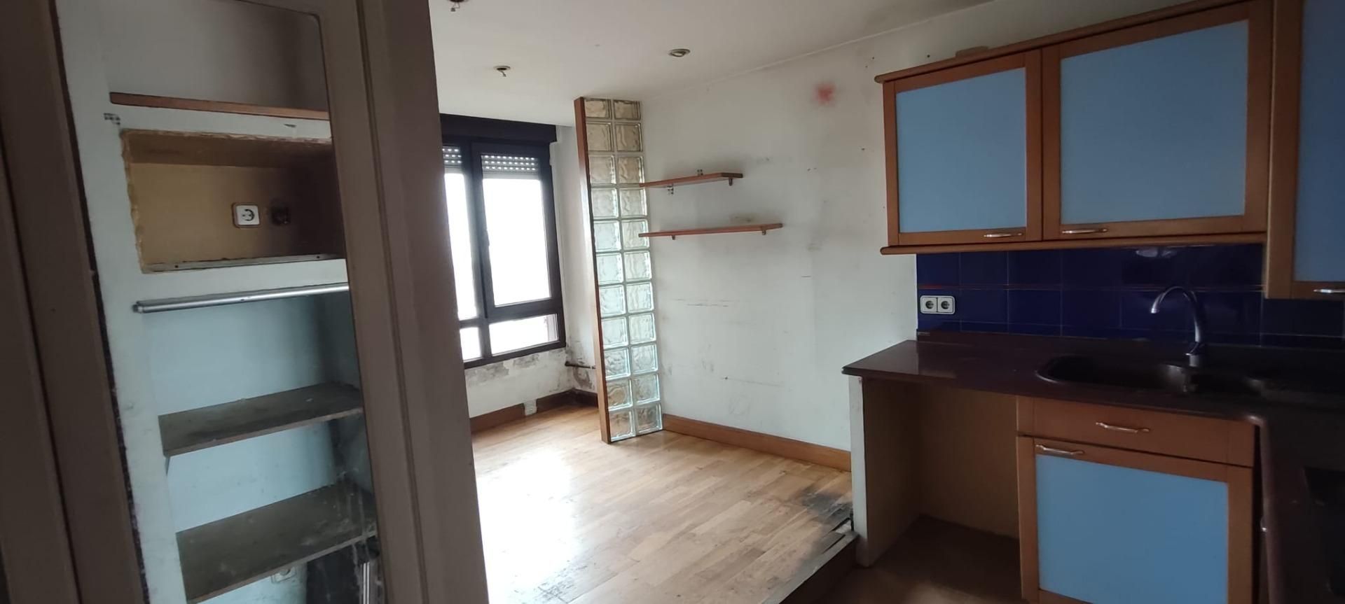 Flat for sale in Santander  with Heating