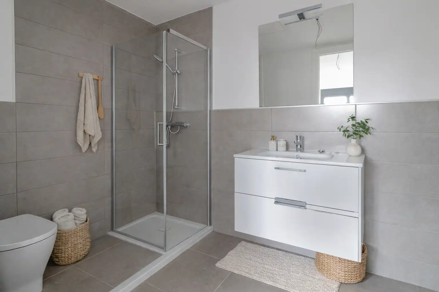 Baño de Piso en venta en Girona con Aire acondicionado, Calefacción y Parquet