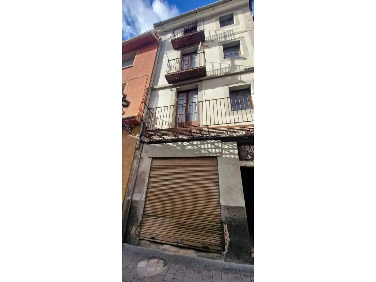 Houses for sale in Berga