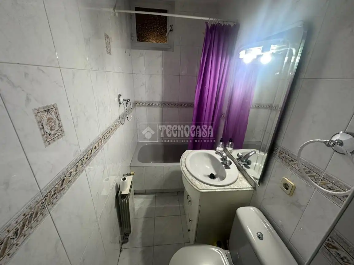 Piso en venta en C. Margaritas, Centro