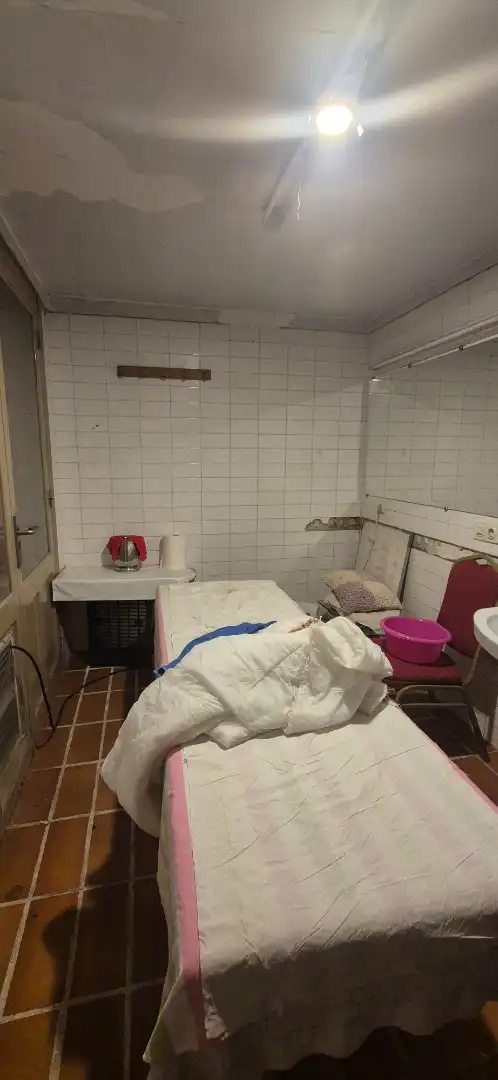 Bedroom of Commercial properties for sale in Santa Coloma de Gramenet  with Terrace