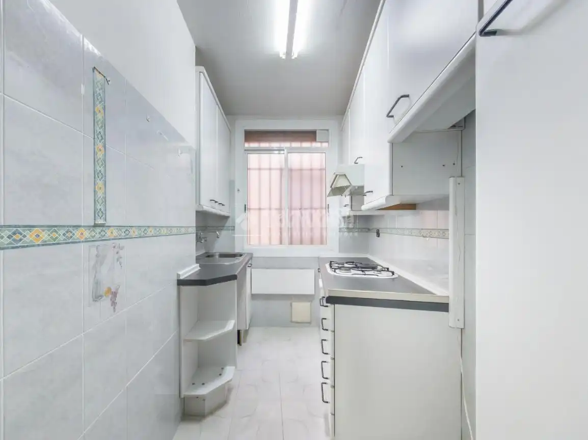 Cocina de Piso en venta en Madrid con Aire acondicionado