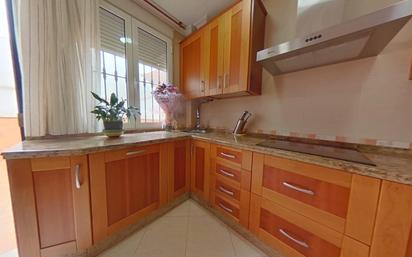 Cuina de Casa o xalet en venda en  Córdoba Capital amb Aire condicionat, Calefacció i Terrassa